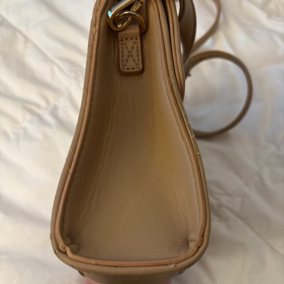 Disney Our Universe Bambi Straw Woven Crossbody Floral 3d Purse - Picture 6 of 7